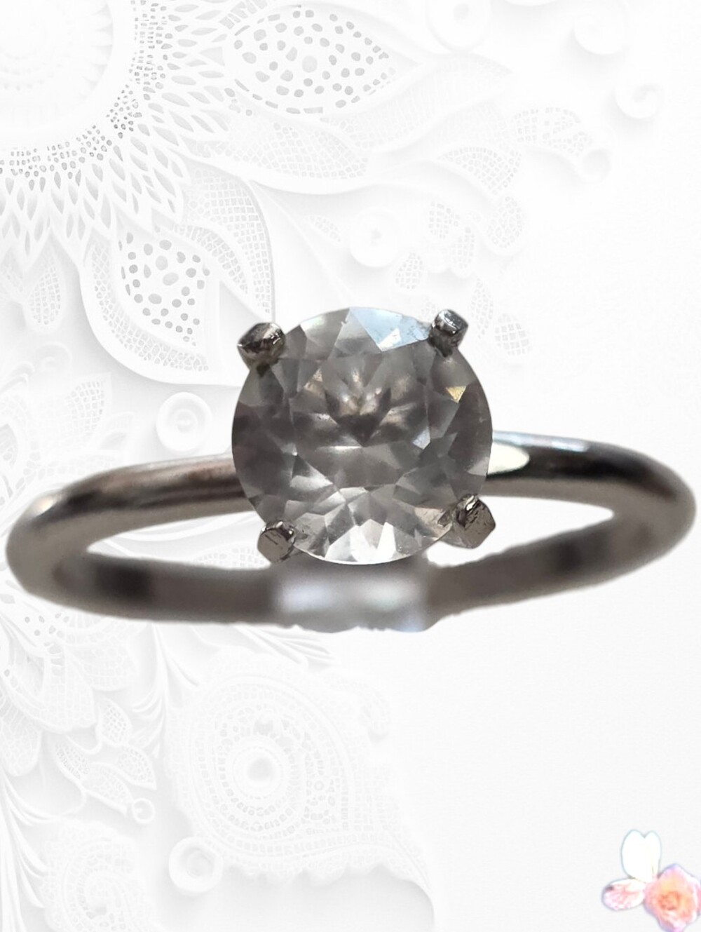 Vintage UNCAS Solitaire Ring Round Clear Stone Silver Tone Size 9